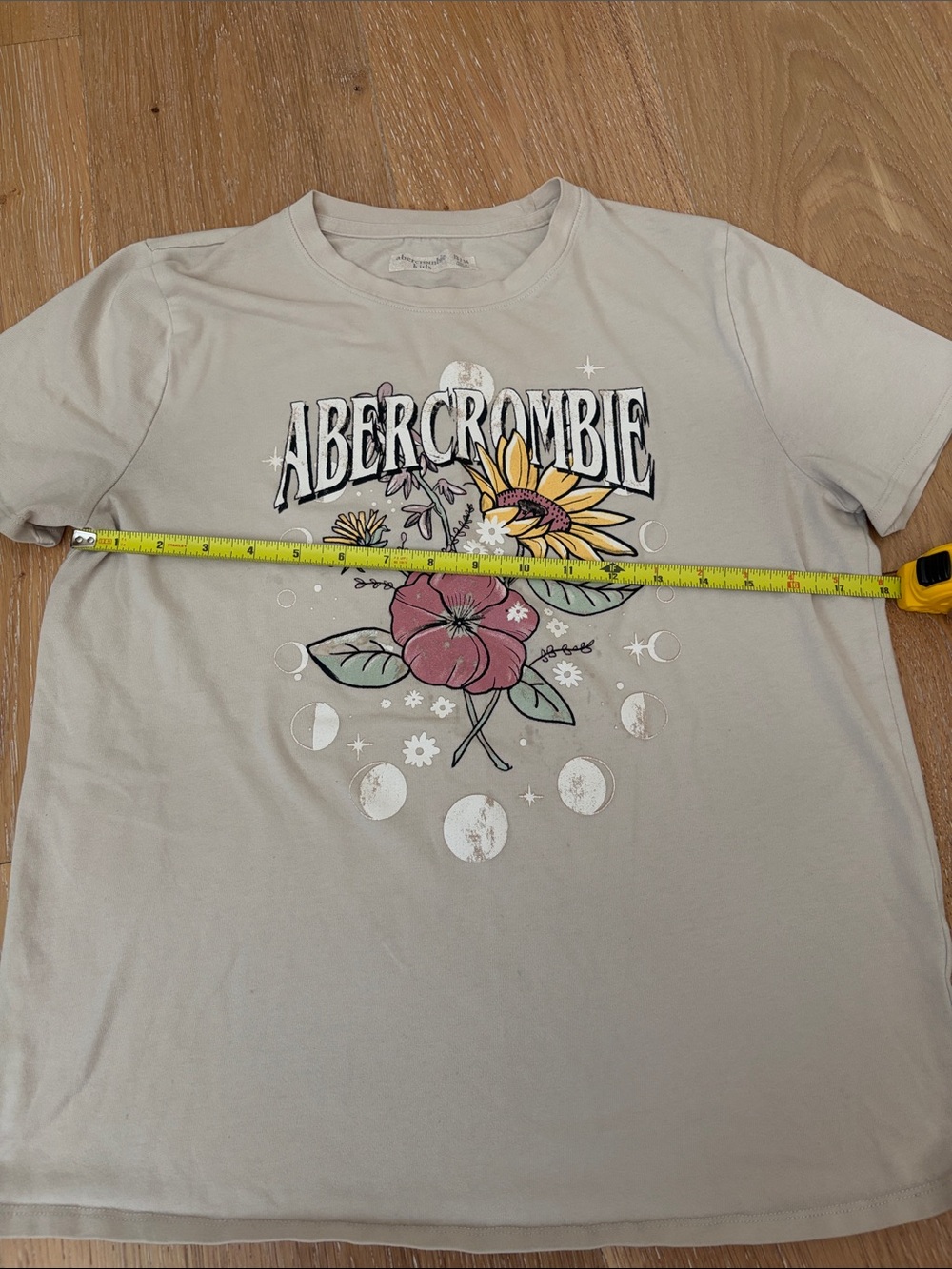 Girl’s Abercrombie Kid’s Graphic Tee - Picture 3 of 9